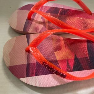 Havaianas Slim Flip Flops size 7